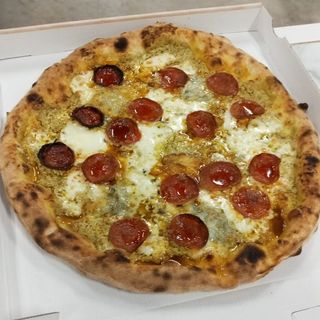 Pizza Especial Mediana (30 cm.)