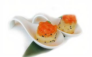 256Gunkan salmone - 2 pezzi