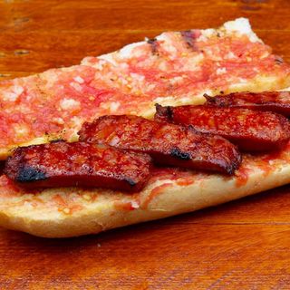 Bocadillo Chorizo Tomate