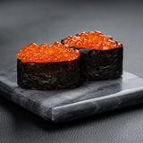 სუში წითელი ხიზილალათი 