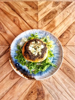 Manakish de Queijo c/ Zattar (Vegetariano)