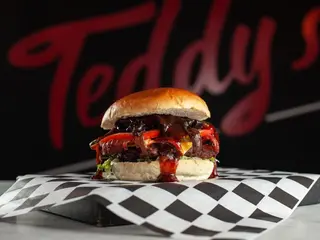 BACON BBQ BURGER