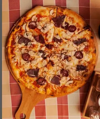 Pizza Bosniaca