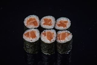 Salmon hoso maki 6szt.		