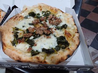 Salsiccia e friarielli