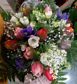 Buchet mix primavara mare
