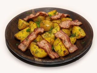 Картопля з беконом (2-4psc)