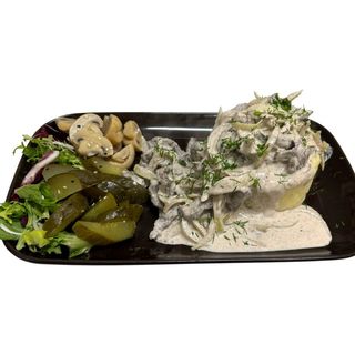 Strogonow z cielęciny i puree ziemiaczanym