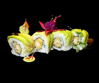 216. Uramaki green dragon