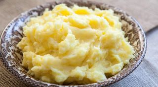 პიურე   ყველით