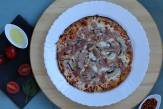 Pizza Capriciosa Ø 24 cm