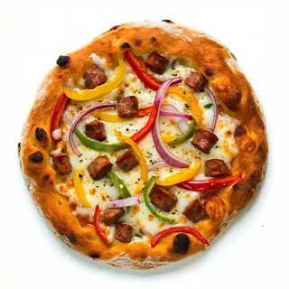 Peperoni e salsiccia al piatto