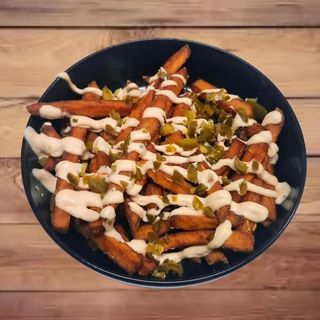 FRYTKI Z BATATÓW NA OSTRO.