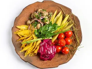 Грузинські різносоли власного виробництва (250g)