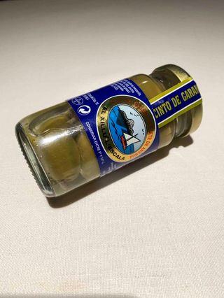 Tarrito De Olivas Rellenas De Anchoa De L'Escala