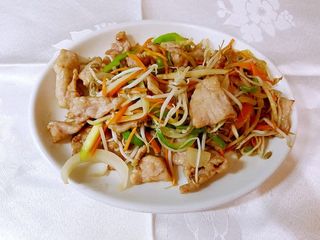 Cerdo con Pimientos Verdes