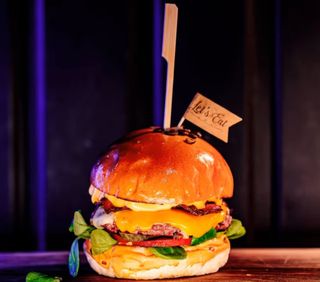 Meniu Burger La Remorcă