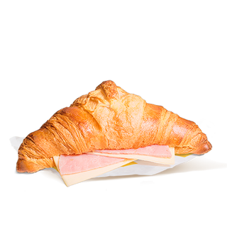 Croasant cu șuncă și cașcaval