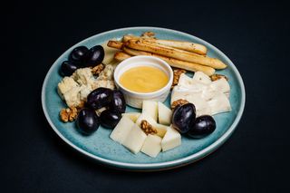 Сырная тарелка 