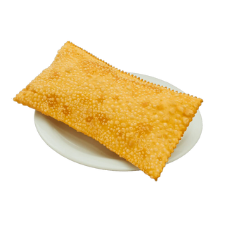 PASTEL DE FRANGO COM CATUPIRY.