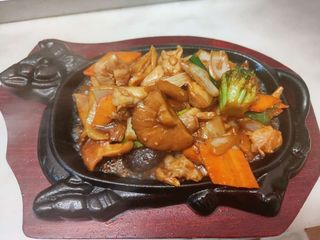 Galinha na chapa quente