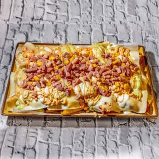 Salchipapa Gratinada