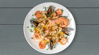 Paella di pesce