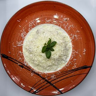 Rižoto sa piletinom u sosu od gorgonzole 300gr