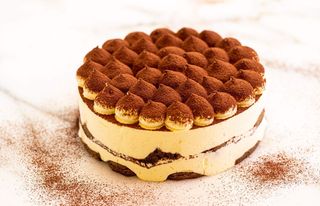 Tort Tiramisu mediu