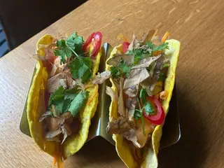 Тако з тунцем (220g)