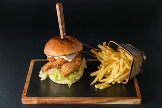 Crunch Teriyaki Burger + картофки Classic