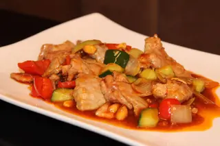 A108. Pollo al gongbao*