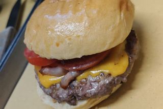 Pancetta burger