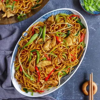 Nepali chowmein