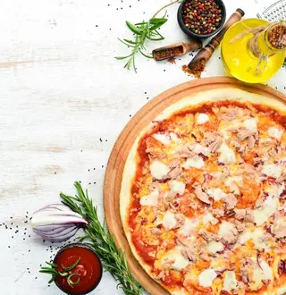 Pizza Tonno 