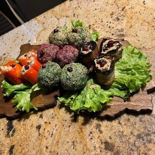 ფხალის ასორტი