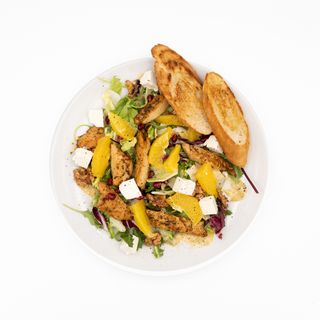 Sałatka z kurczakiem i pomarańczą