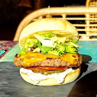 Classic CheeseBurger