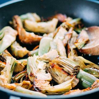 Salteado de alcachofas 