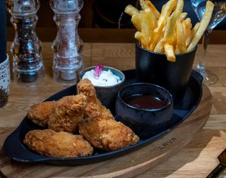 Aripioare cu cartofi