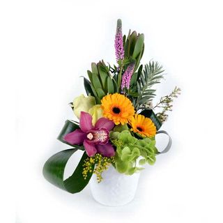 Aranjament floral jucaus