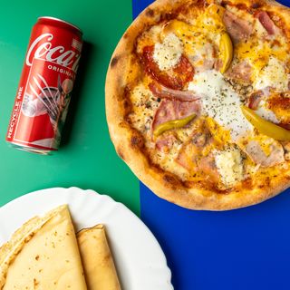 Picasso pizza 32 cm + Palačinka sa eurokremom + Coca-Cola 2l