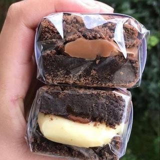 Sanduiche de Brownie brigadeiro 