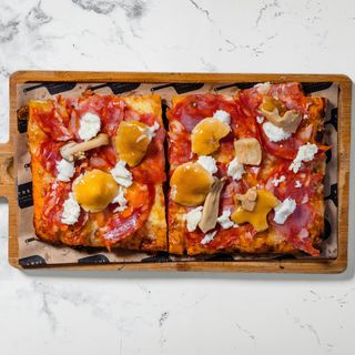 Pizza Funghi e ventricina (1 persoana)