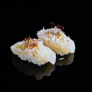 Nigiri Capesante e foie gras 2pz-148