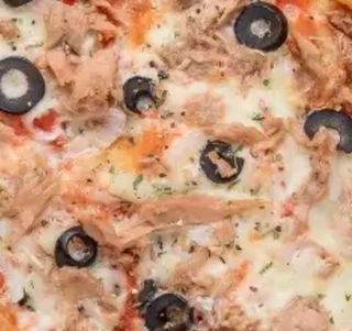 Пицца с тунцом (большая)