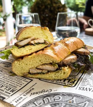 French Chicken Baguette 400gr