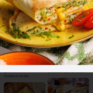 Tortilla omlete cu sunca si salata