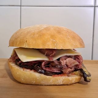 Pan Burger Cristal Con Pulled Pork