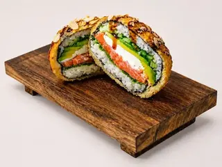 Burger z łososiem (433g)
